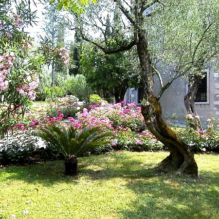 Paradiso Hotell Sirmione